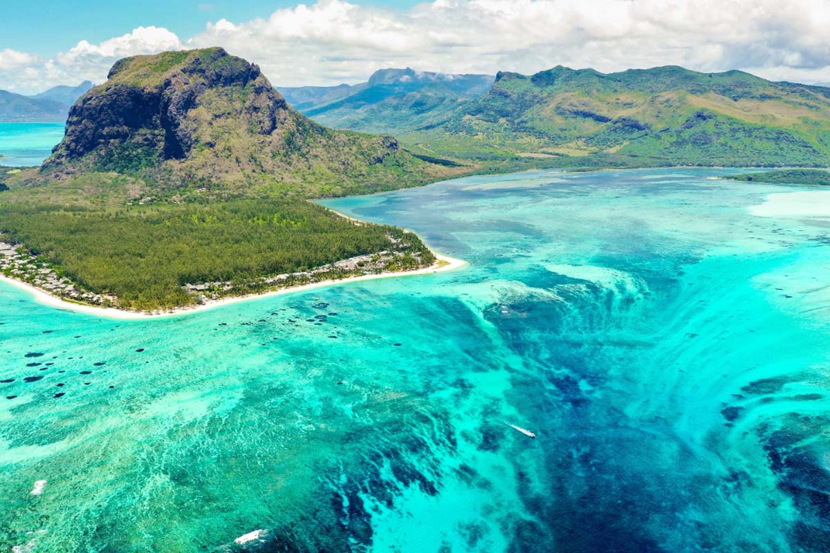 Le Morne: A Cachoeira Subaquática de Port Louis nas Ilhas Maurício