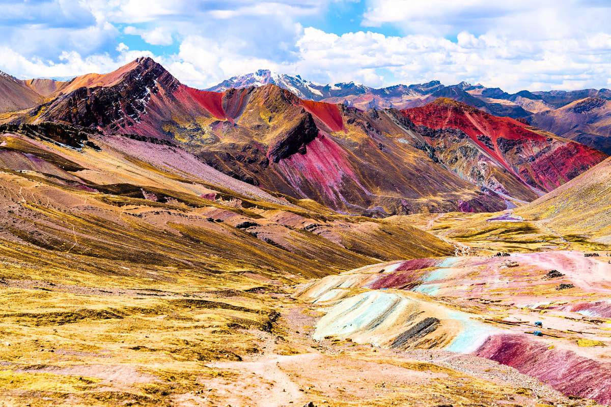 Vinicunca: Descubra a Montanha das Sete Cores do Peru
